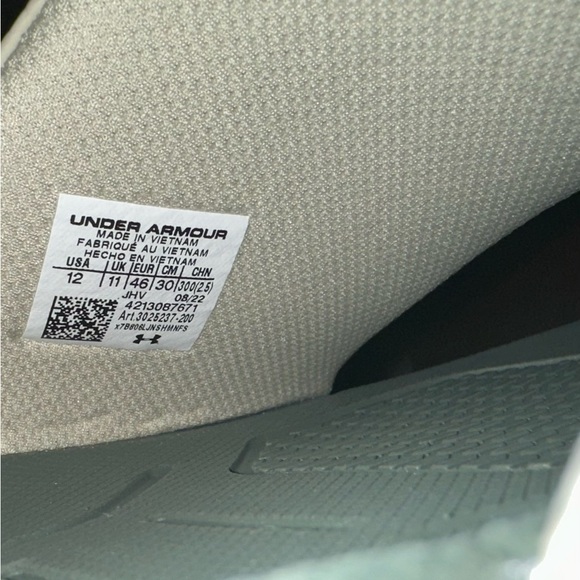 New men’s project rock UA under armour michelin wild grippers slide size - Picture 3 of 7